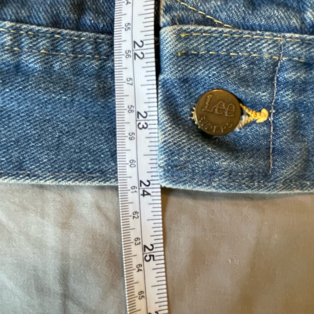 Vintage Lee Denim Trucker Jacket 40L - Picture 10 of 16